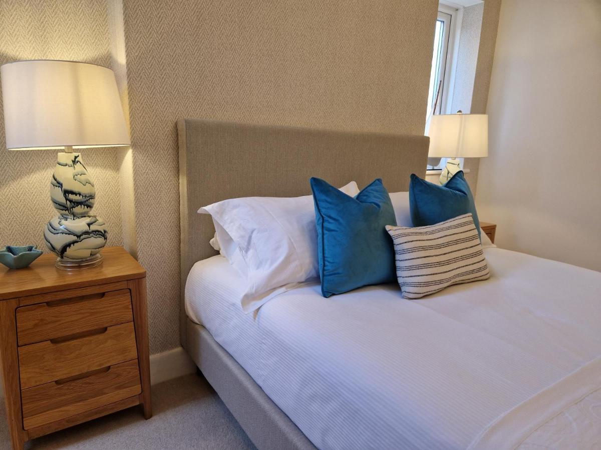 Apartamento Seaside Apartment, Parking, Private Garden, Walking Distance To Southbourne