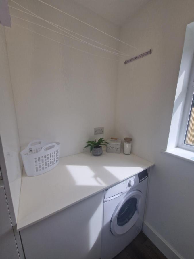 Seaside Apartment, Parking, Private Garden, Walking Distance To Southbourne * Bournemouth